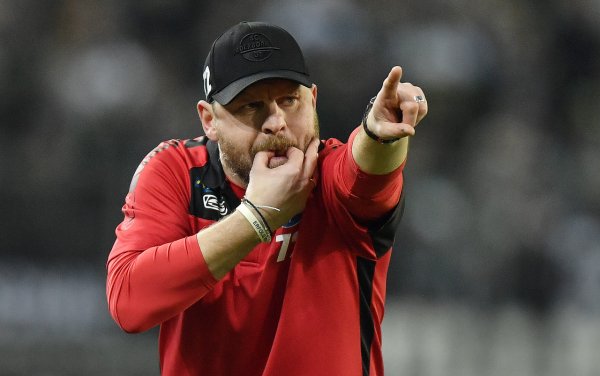 2平7负！柏林辘集主帅鲍姆加特9次带队对阵拜仁未曾一胜